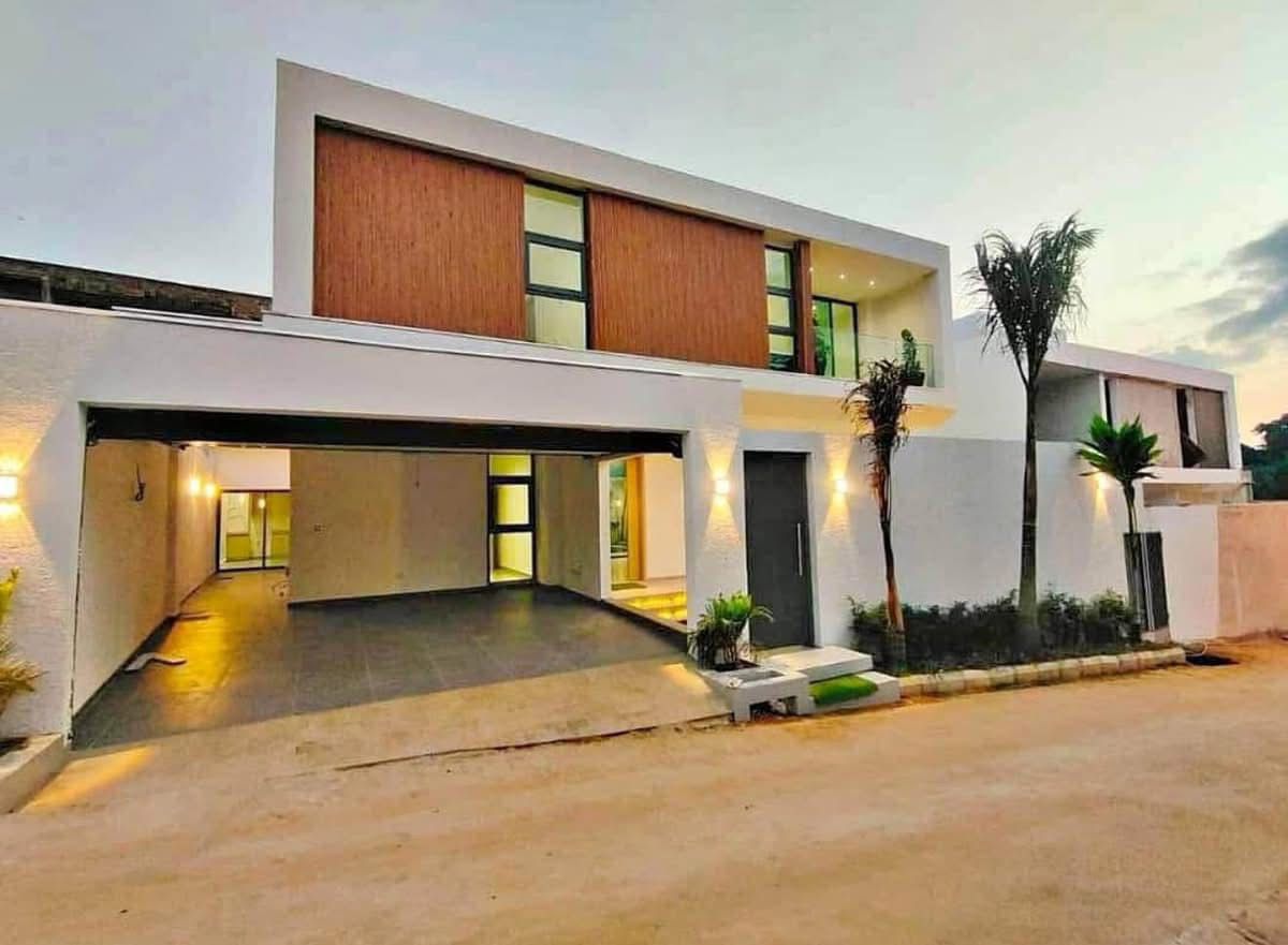 Abidjan, Plateau, Hotel Tiama